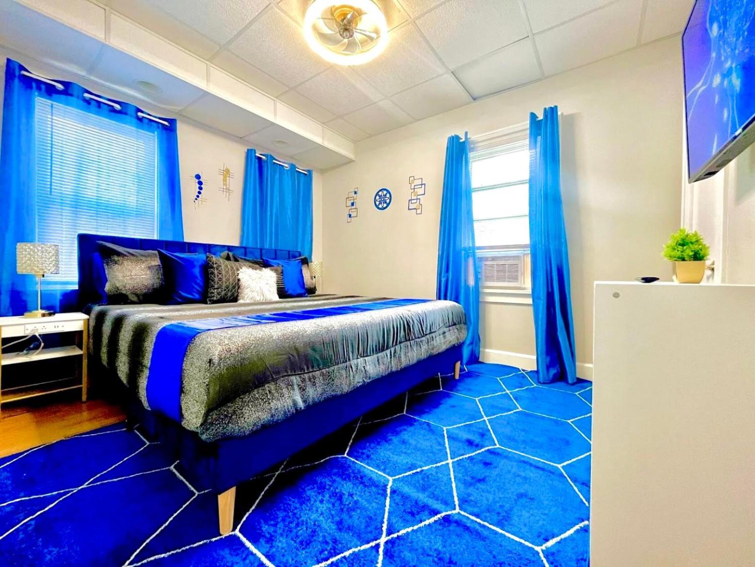 The Sapphire Haven - Your Old Brooklyn Oasis Awaits Families, Couples, Business Travelers Near Downtown With Parking, 300 Mb Wifi & Self Check-In Cleveland Exteriér fotografie