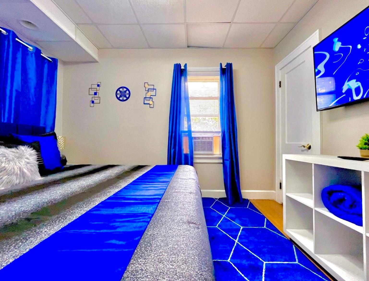The Sapphire Haven - Your Old Brooklyn Oasis Awaits Families, Couples, Business Travelers Near Downtown With Parking, 300 Mb Wifi & Self Check-In Cleveland Exteriér fotografie