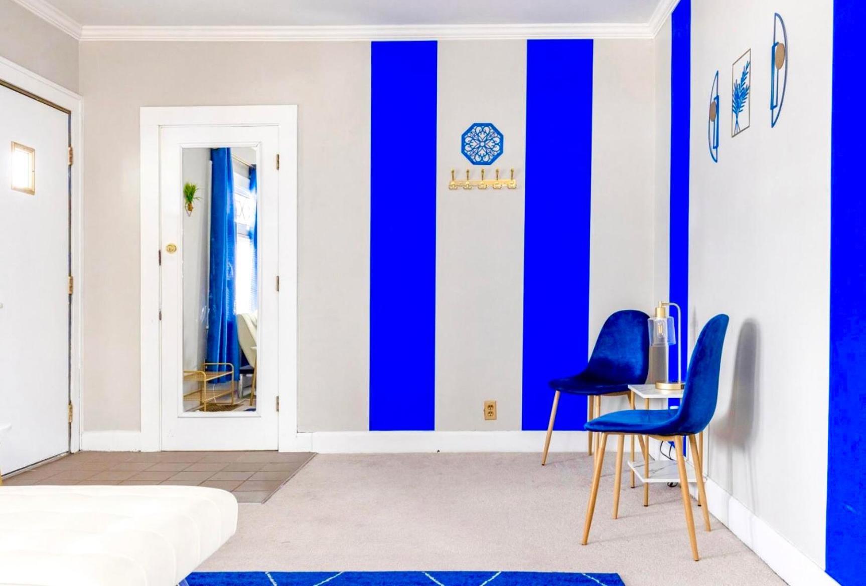 The Sapphire Haven - Your Old Brooklyn Oasis Awaits Families, Couples, Business Travelers Near Downtown With Parking, 300 Mb Wifi & Self Check-In Cleveland Exteriér fotografie