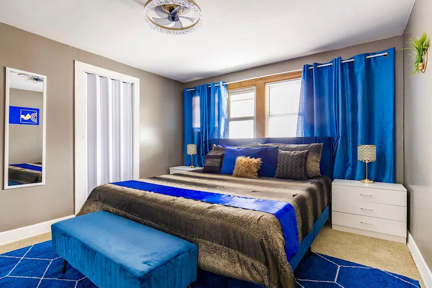 The Sapphire Haven - Your Old Brooklyn Oasis Awaits Families, Couples, Business Travelers Near Downtown With Parking, 300 Mb Wifi & Self Check-In Cleveland Exteriér fotografie