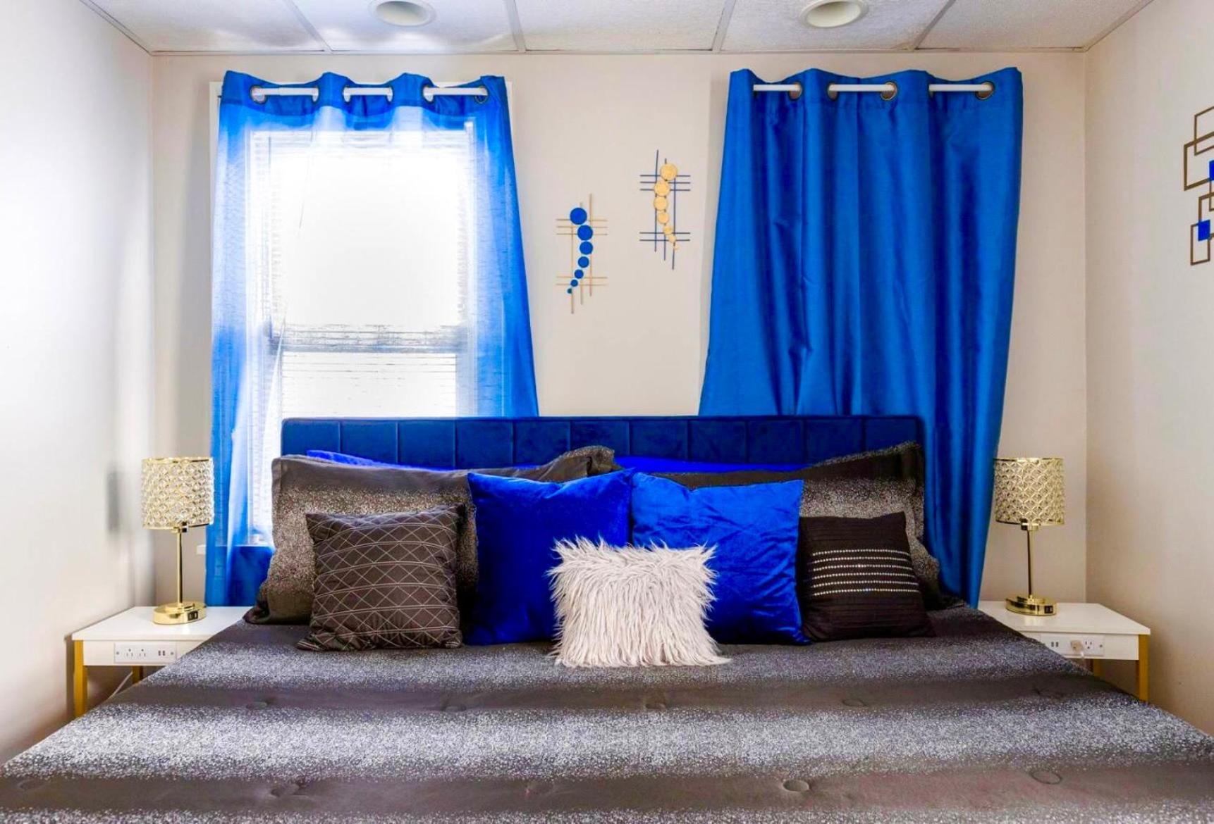 The Sapphire Haven - Your Old Brooklyn Oasis Awaits Families, Couples, Business Travelers Near Downtown With Parking, 300 Mb Wifi & Self Check-In Cleveland Exteriér fotografie