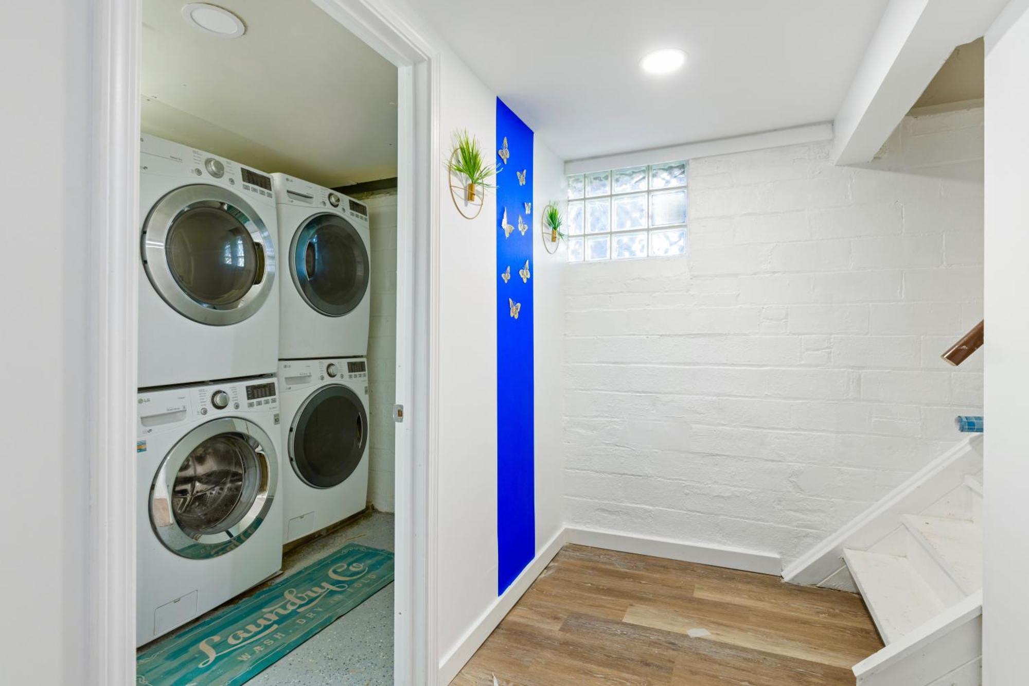 The Sapphire Haven - Your Old Brooklyn Oasis Awaits Families, Couples, Business Travelers Near Downtown With Parking, 300 Mb Wifi & Self Check-In Cleveland Exteriér fotografie