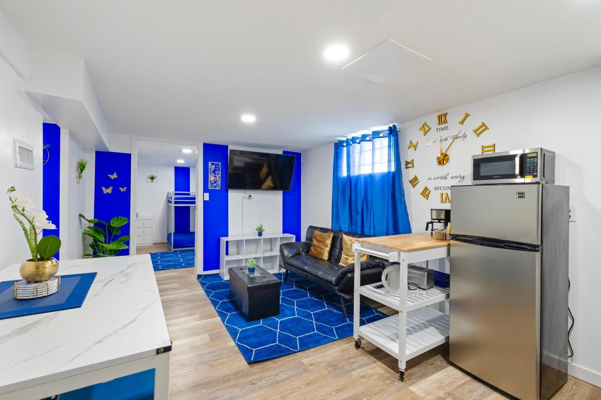 The Sapphire Haven - Your Old Brooklyn Oasis Awaits Families, Couples, Business Travelers Near Downtown With Parking, 300 Mb Wifi & Self Check-In Cleveland Exteriér fotografie