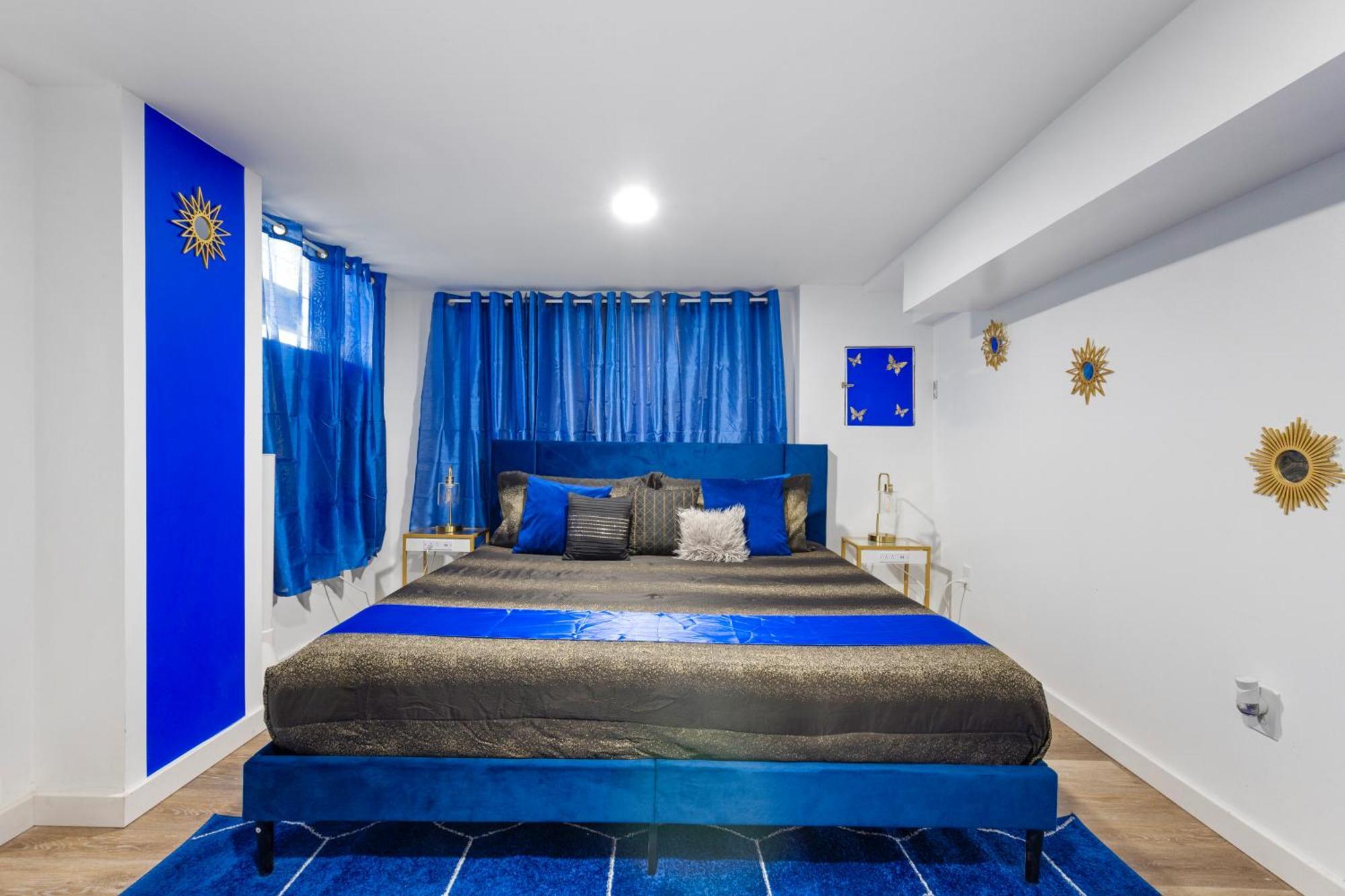 The Sapphire Haven - Your Old Brooklyn Oasis Awaits Families, Couples, Business Travelers Near Downtown With Parking, 300 Mb Wifi & Self Check-In Cleveland Exteriér fotografie