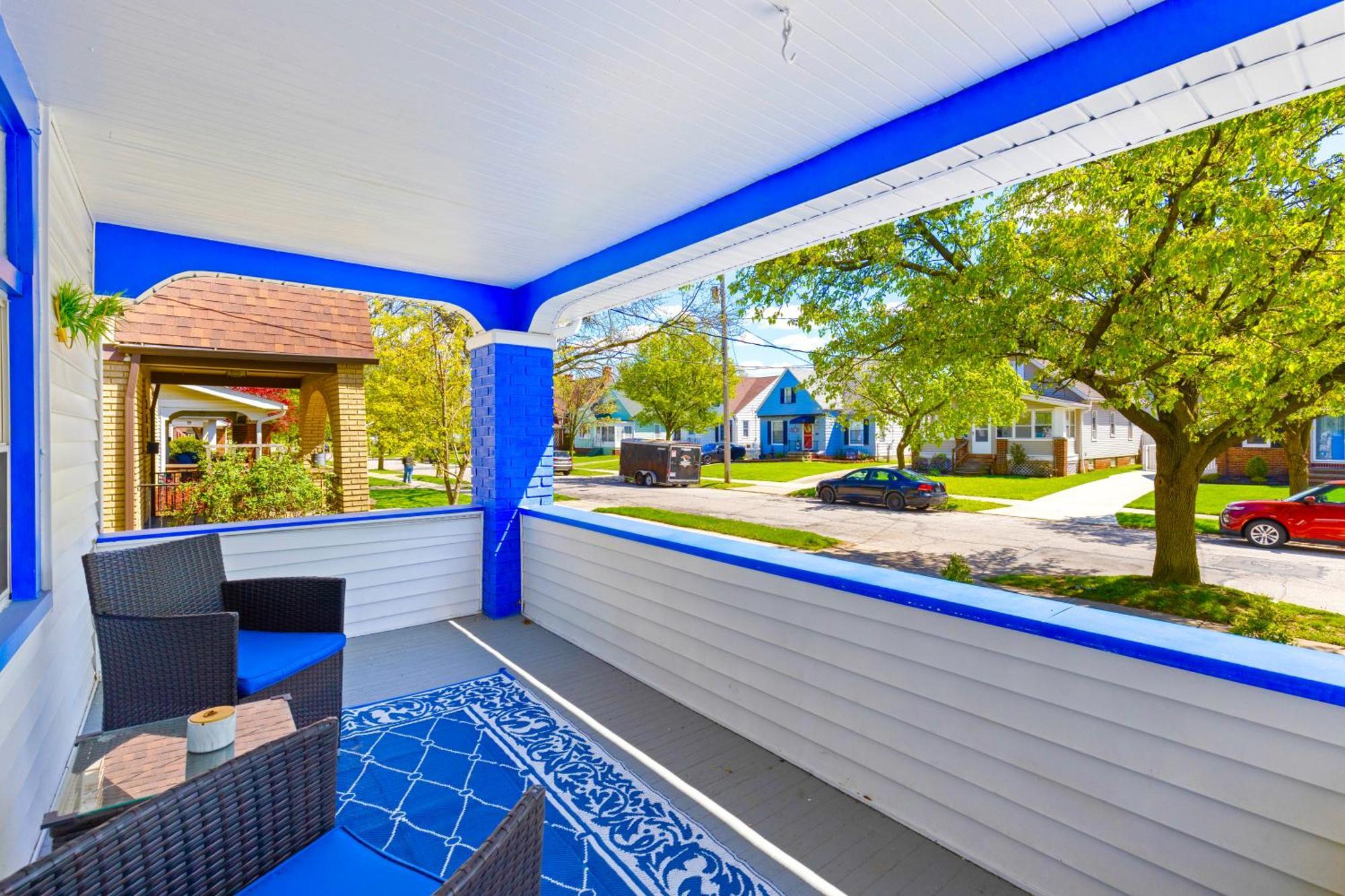 The Sapphire Haven - Your Old Brooklyn Oasis Awaits Families, Couples, Business Travelers Near Downtown With Parking, 300 Mb Wifi & Self Check-In Cleveland Exteriér fotografie